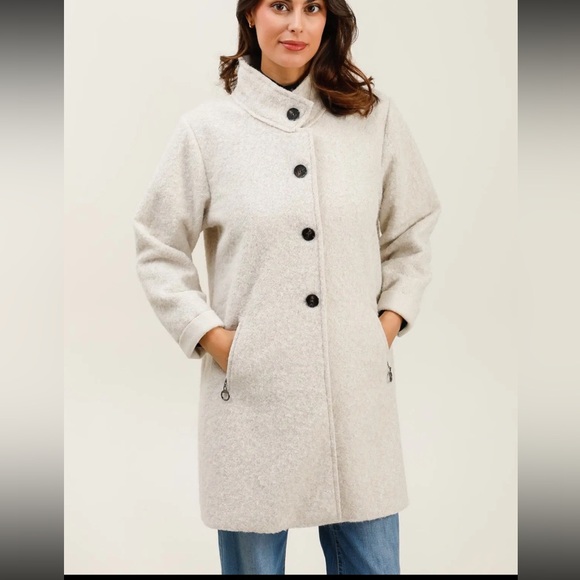 MADE IN ITALY FABULOUS BOUCLE CHIC COAT - Picture 1 of 4